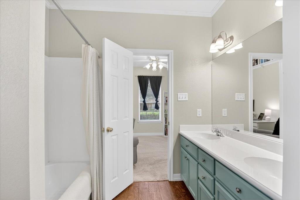 110 Lariat Trail Waco, TX 76657 - Photo 24 of 40