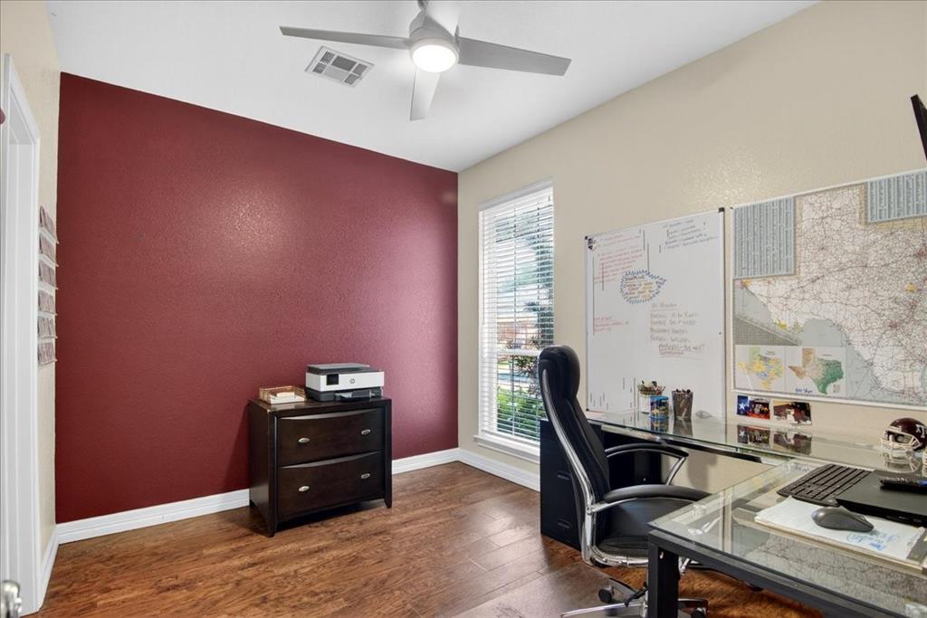 110 Lariat Trail Waco, TX 76657 - Photo 27 of 40