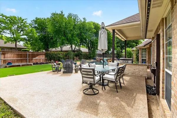 $599,900 | 110 Lariat Trail, Waco, TX 76657