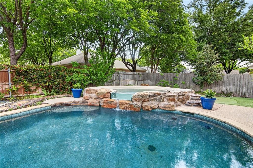 110 Lariat Trail Waco, TX 76657 - Photo 37 of 40