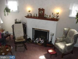 2108 Griffith Street Philadelphia, PA 19152 - Photo 3 of 6 Gallery Image 3