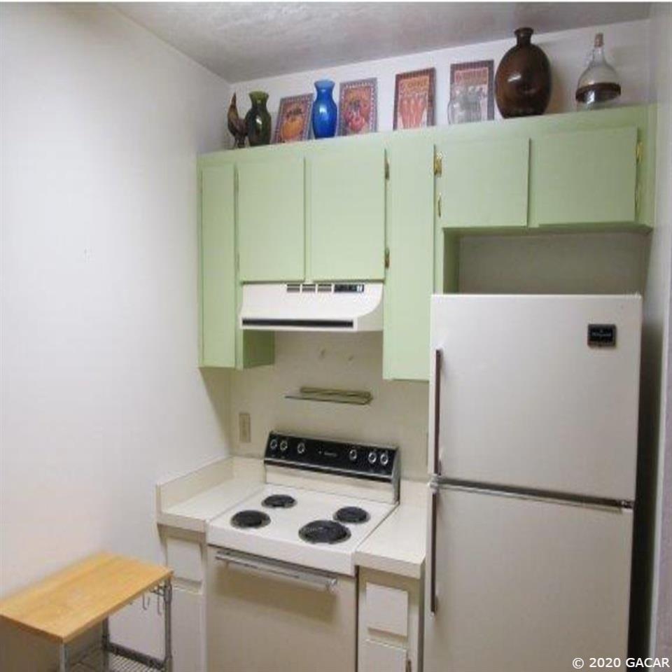 4633 Southwest 44 Lane Gainesville, FL 32608 - Photo 7 of 14