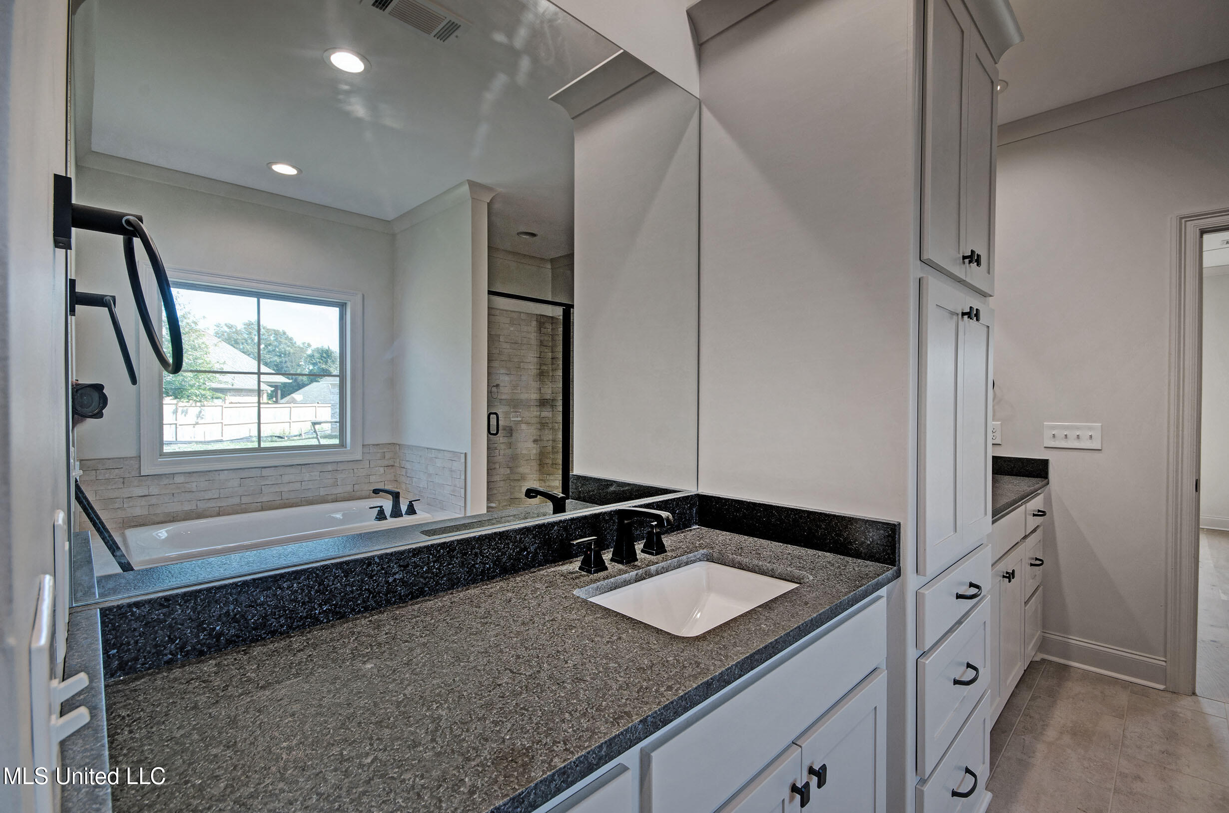 73 Canebrake Court Clinton, MS 39056 - Photo 19 of 33 IMGP3192_3_4