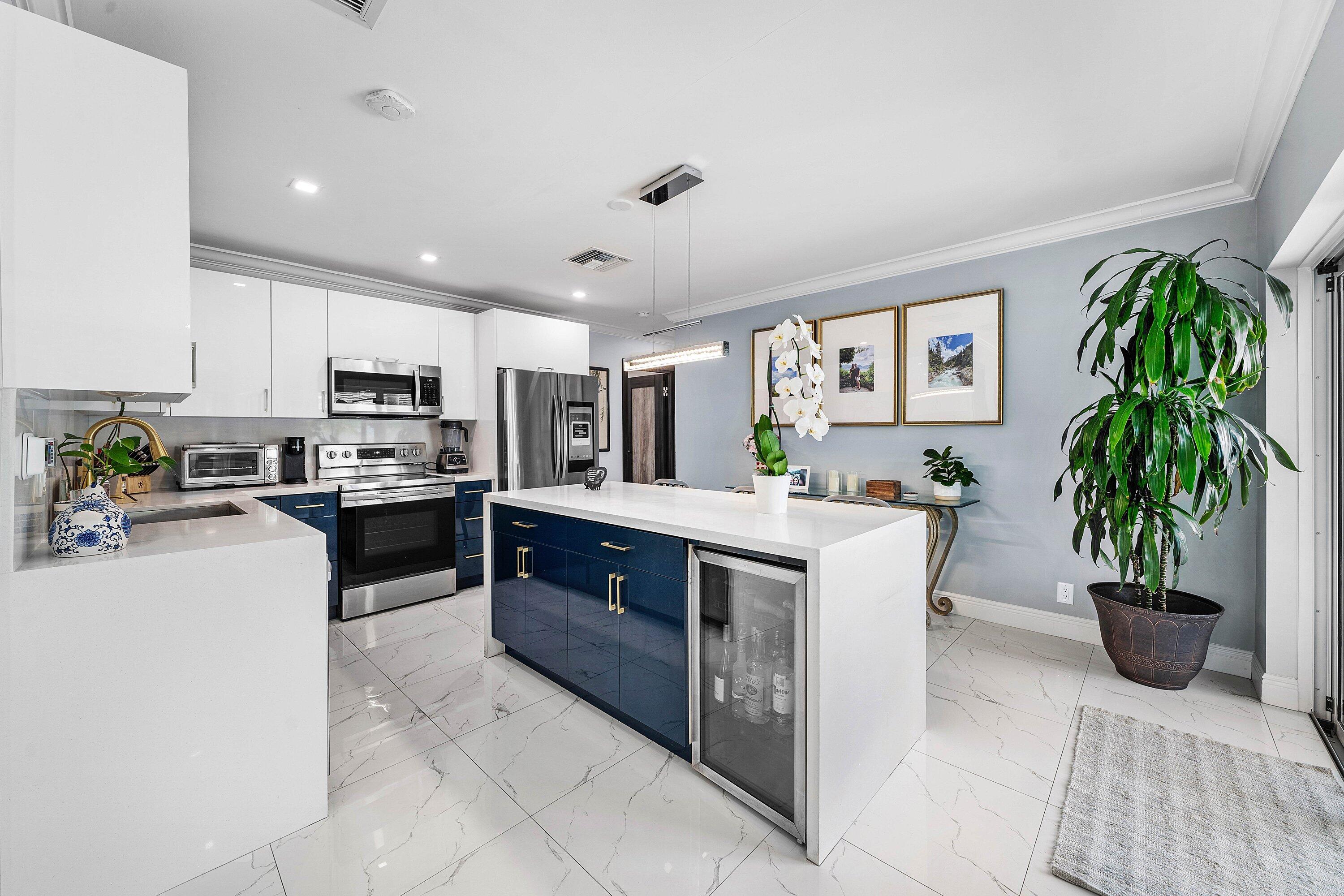 1029 West Palmetto Park Road Boca Raton, FL 33486 - Photo 14 of 43 015-1029WestPalmettoParkRoad-BocaRaton-F