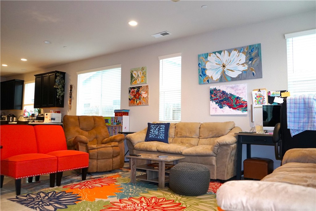 2377 Mariner Way Merced, CA 95340 - Photo 17 of 30