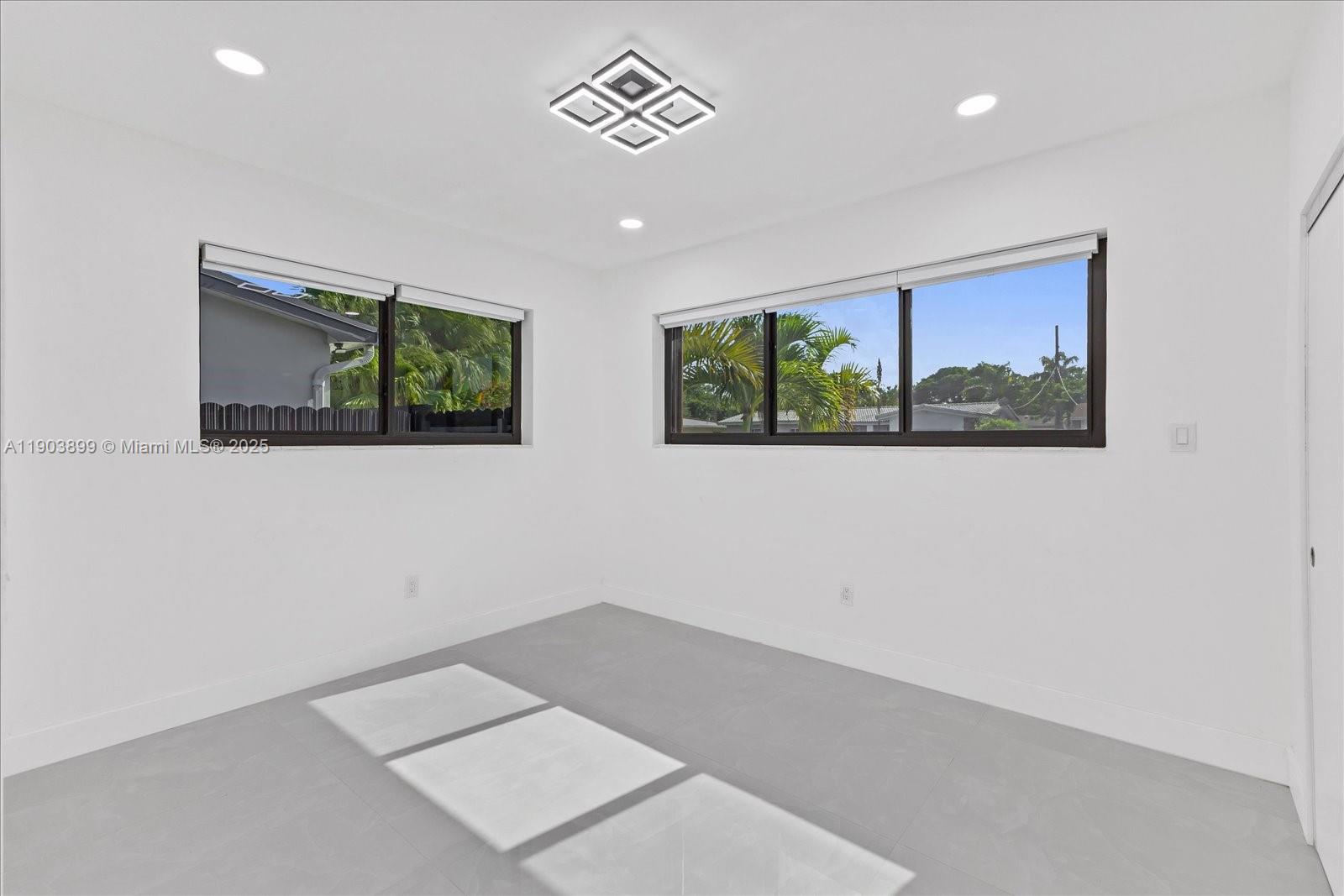 19511 Northeast 18th Place Miami, FL 33179 - Photo 17 of 38