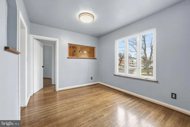 $5,250 | 2030 North Quinn Street, Arlington, VA 22209