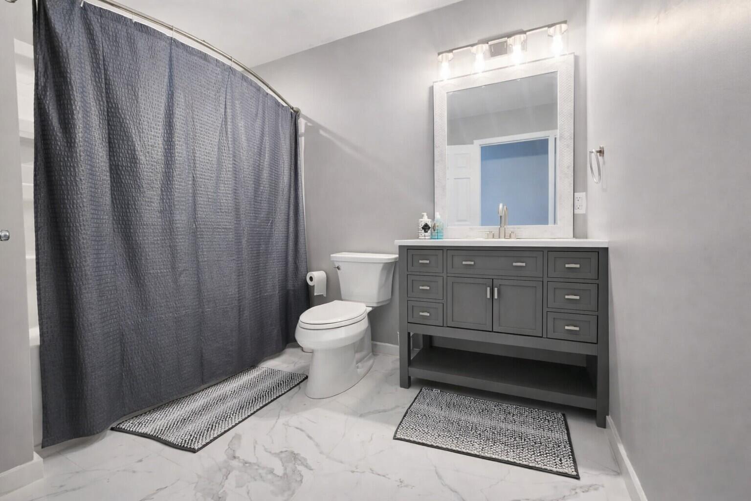 6640 Wolf Lake Road Jackson, MI 49201 - Photo 13 of 22 full bath up