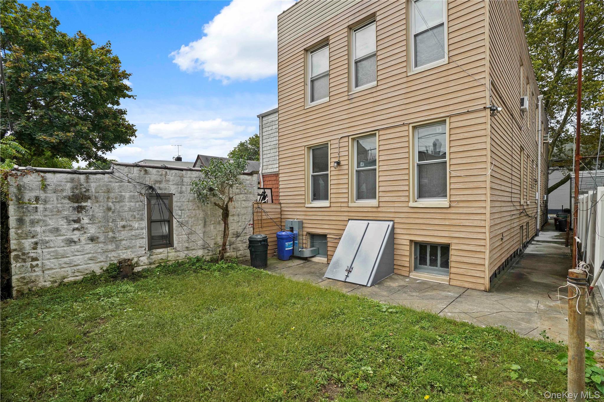 72-07 73rd Street Queens, NY 11385 - Photo 41 of 44 Rear view of property