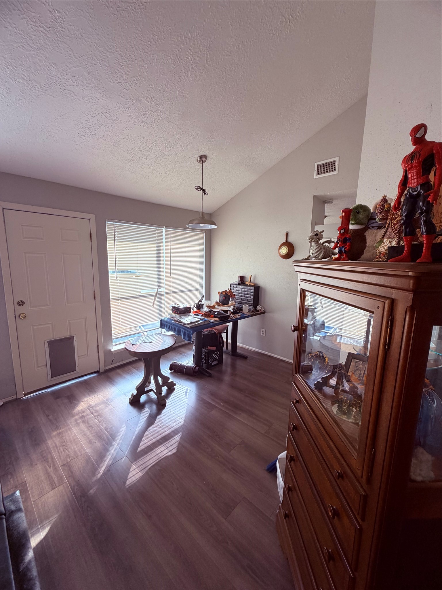 4607 Roserock Lane Spring, TX 77388 - Photo 3 of 8 Gallery Image 3