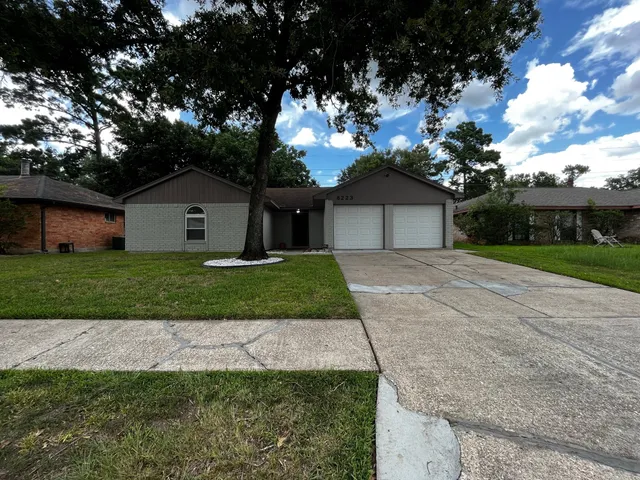 $1,675 | 6223 Brookgate Drive, Spring, TX 77373