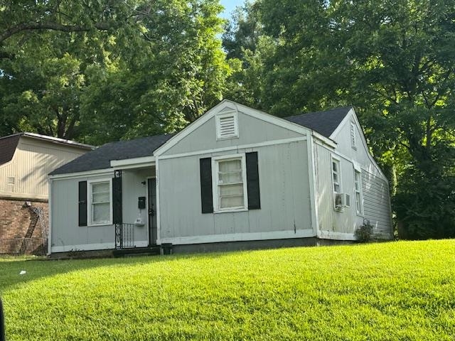 1785 Wells Station Road Memphis, TN 38108 - Photo 4 of 5 Gallery Image 4
