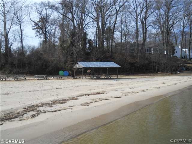 425 Riverside Drive Center Cross, VA 22437 - Photo 10 of 10 Exterior Front - community beach with pavillion