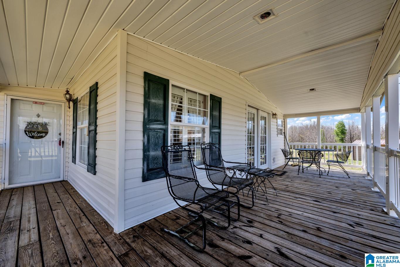 1025 Lamon Chapel Loop Jasper, AL 35503 - Photo 3 of 27