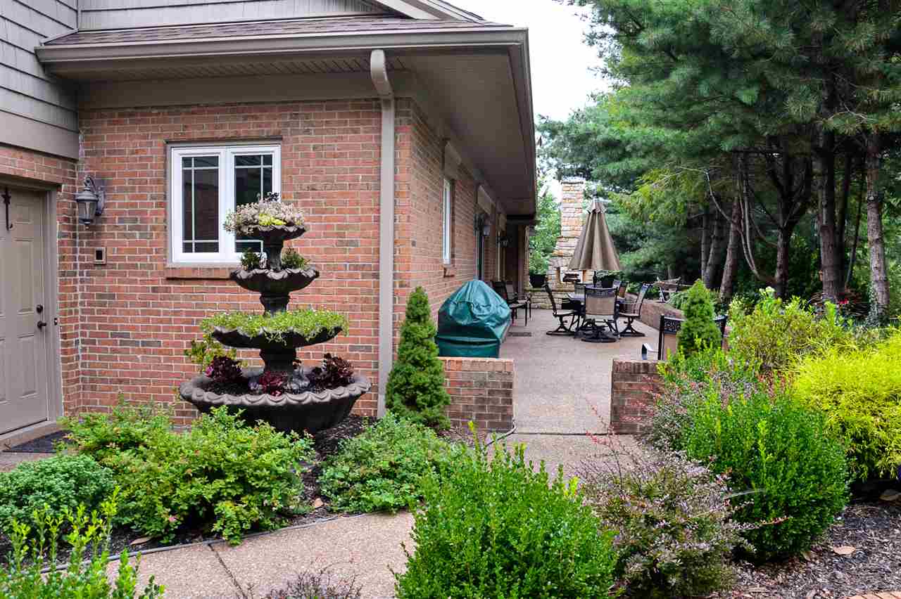 7400 Parkridge Road Newburgh, IN 47630 - Photo 3 of 36