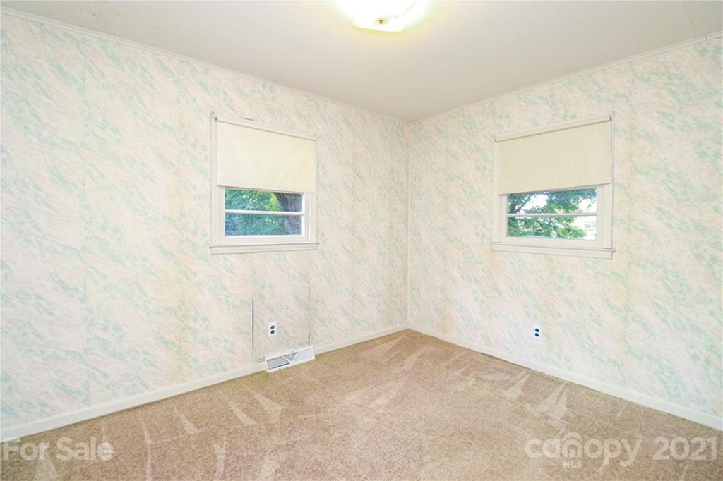 396 Spring Street Southwest Concord, NC 28025 - Photo 12 of 18 Gallery Image 12