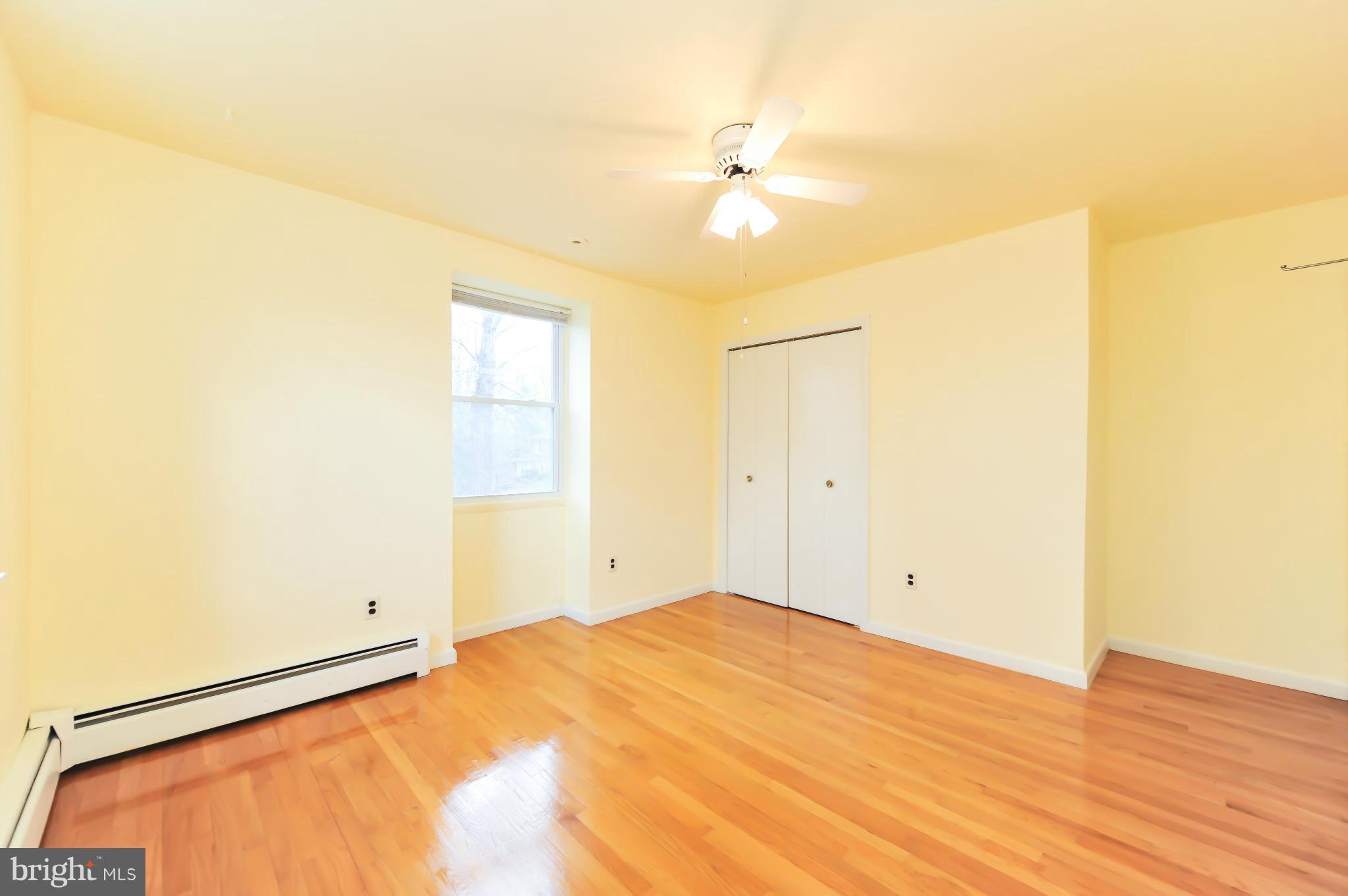 8528 Riverside Road Alexandria, VA 22308 - Photo 26 of 30 Bedroom 3