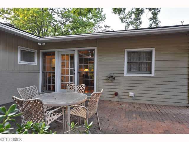 2225 Lane Road Greensboro, NC 27408 - Photo 14 of 16 Exterior Front.