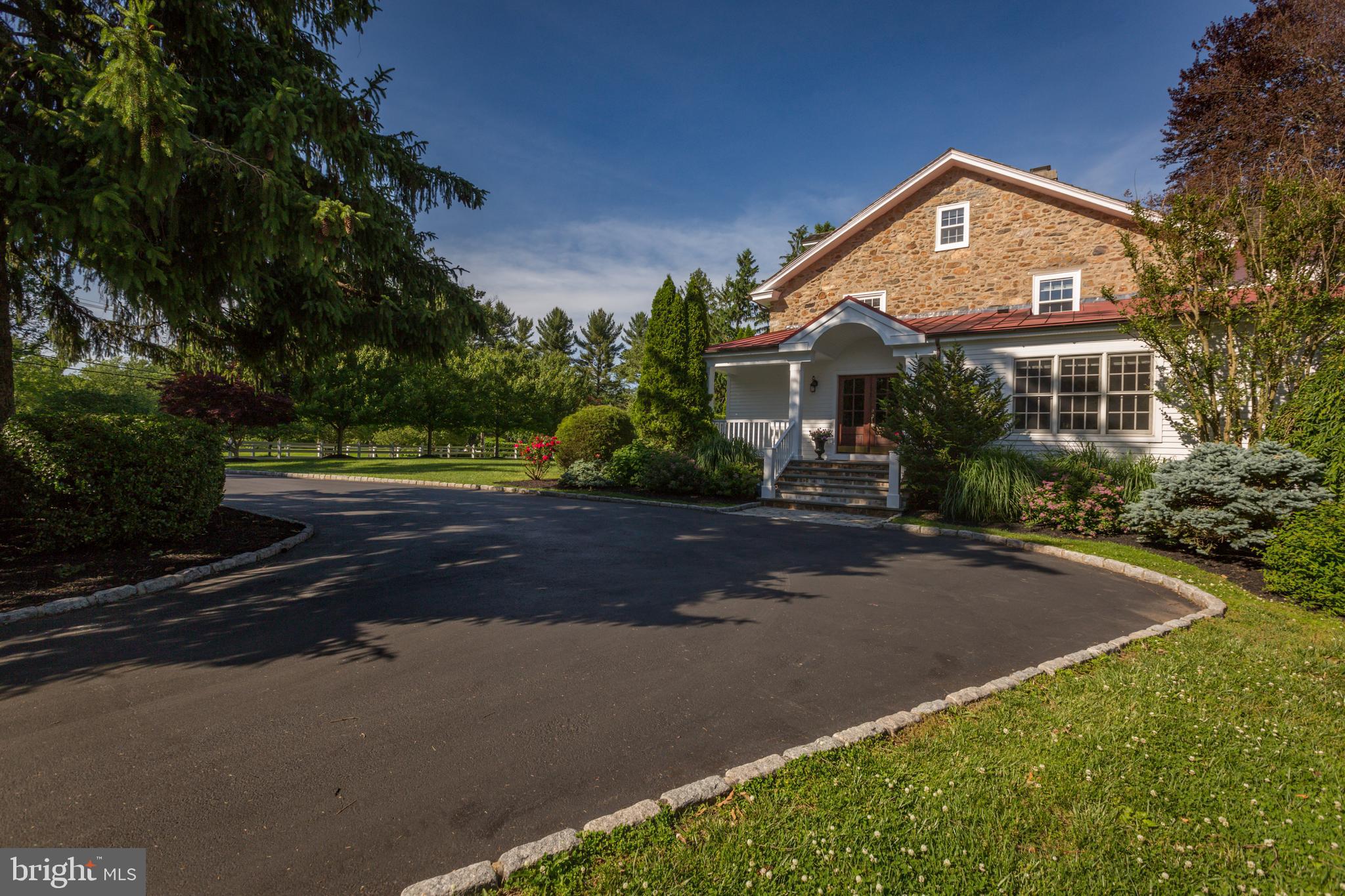2040 Buttonwood Road Berwyn, PA 19312 - Photo 46 of 71 Driveway and Main House Entrance.