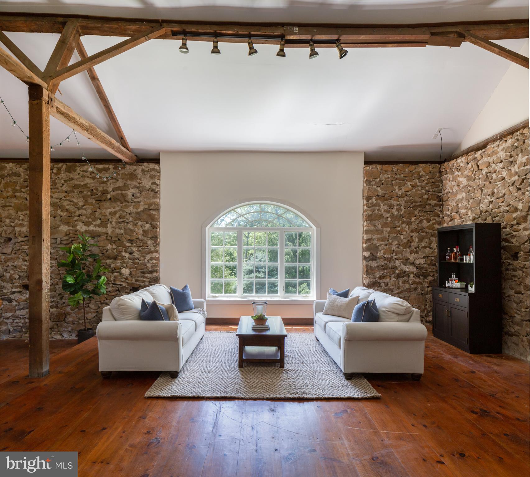 2040 Buttonwood Road Berwyn, PA 19312 - Photo 53 of 71 Great Room in Barn.