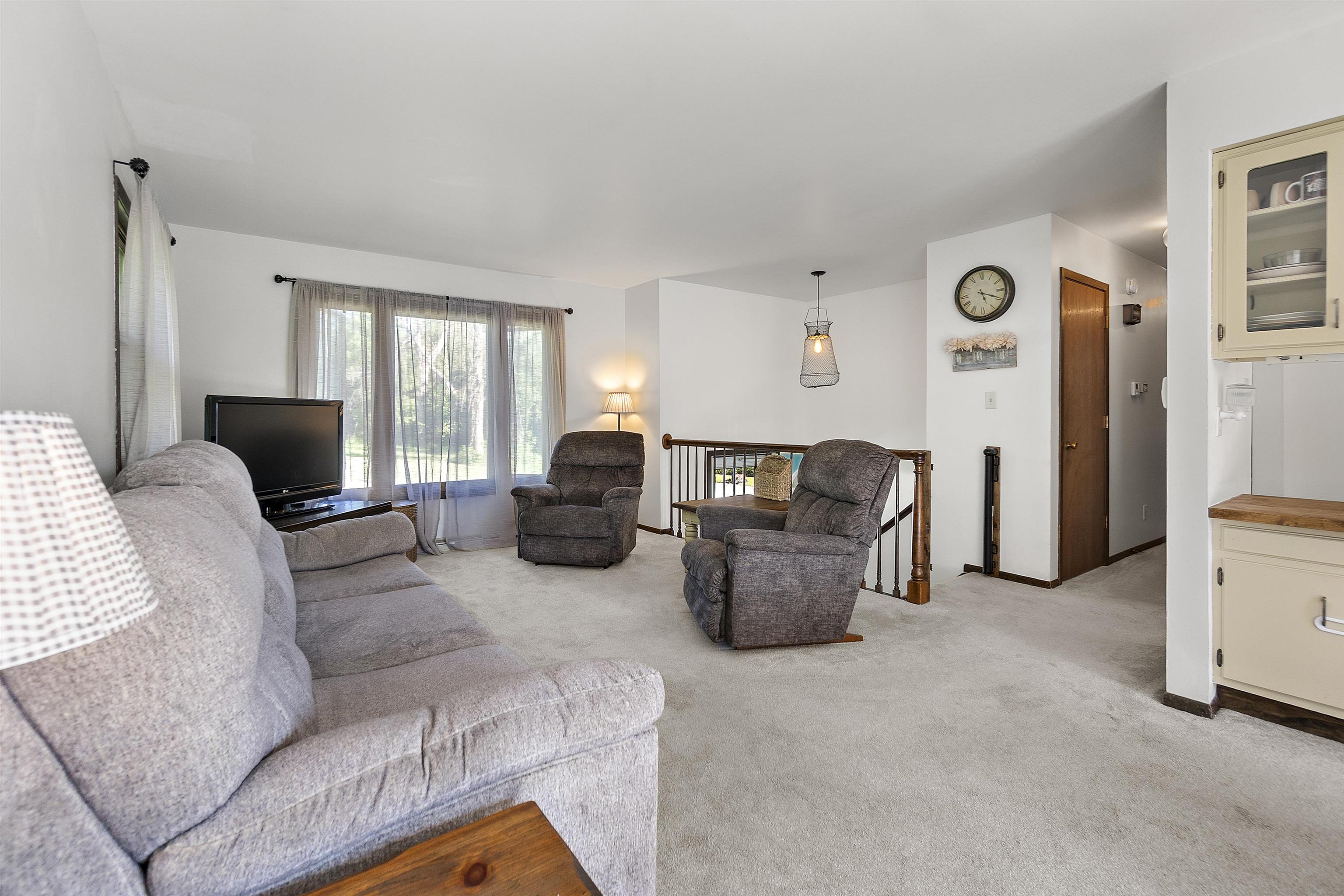 W8107 West Clark Road Oakfield, WI 53065 - Photo 5 of 35