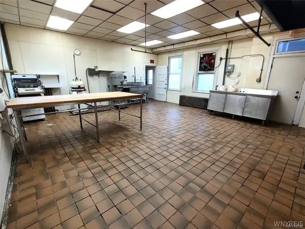 $269,900 | 543 South Park Avenue, Buffalo, NY 14204