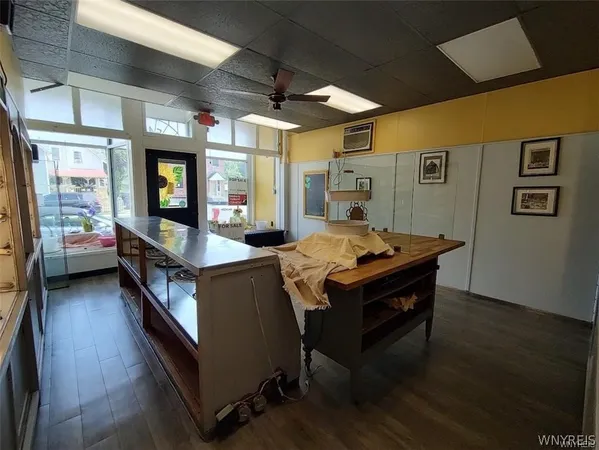 $269,900 | 543 South Park Avenue, Buffalo, NY 14204