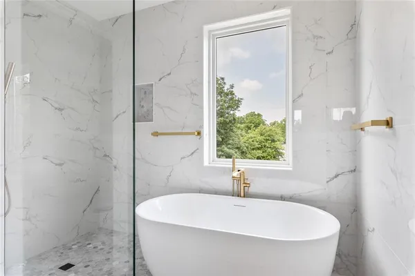 $949,999 | 7602 Northcrest Boulevard, Unit 1, Austin, TX 78752