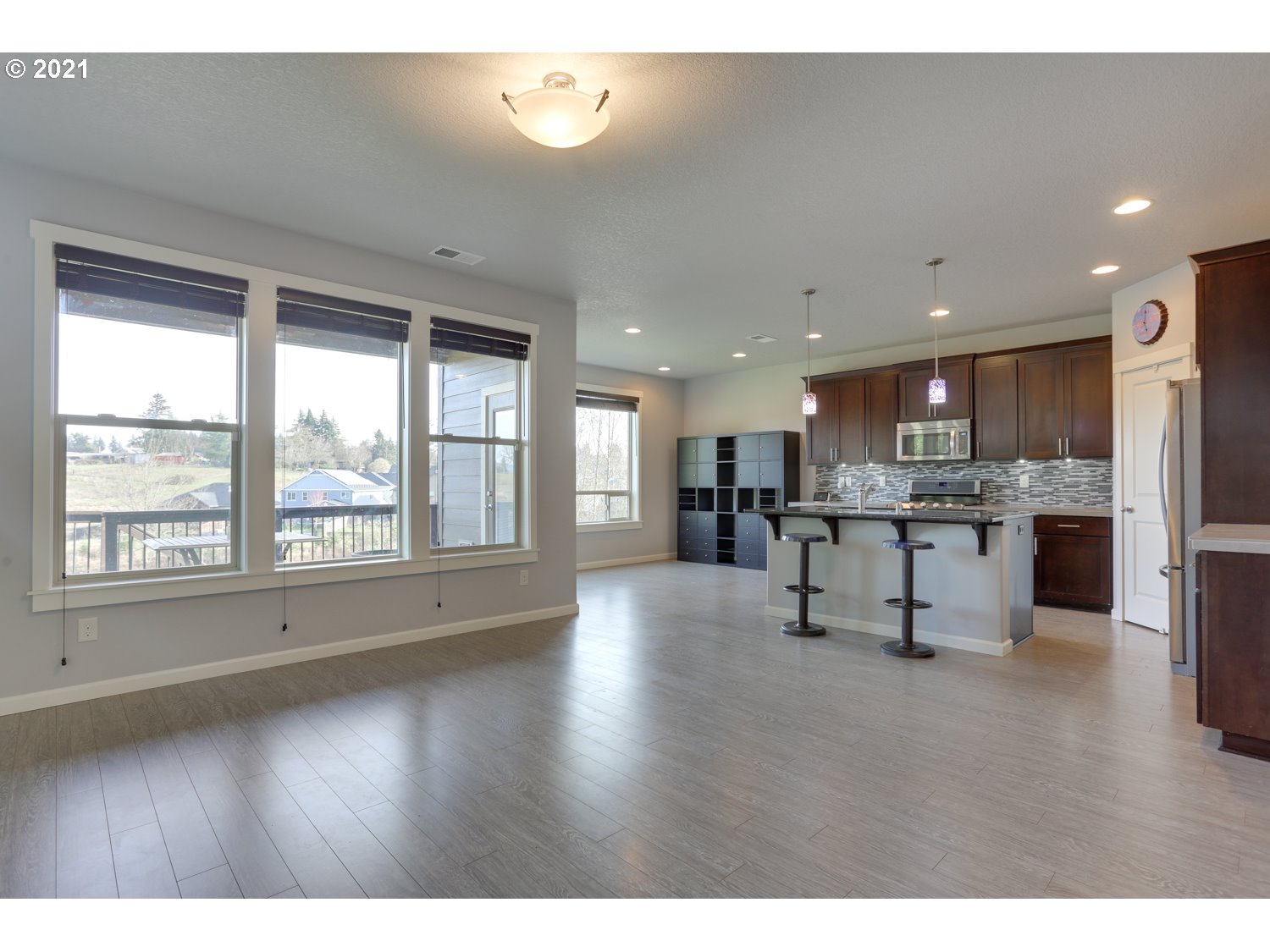 520 North Horns Corner Drive Ridgefield, WA 98642 - Photo 4 of 23 Gallery Image 4