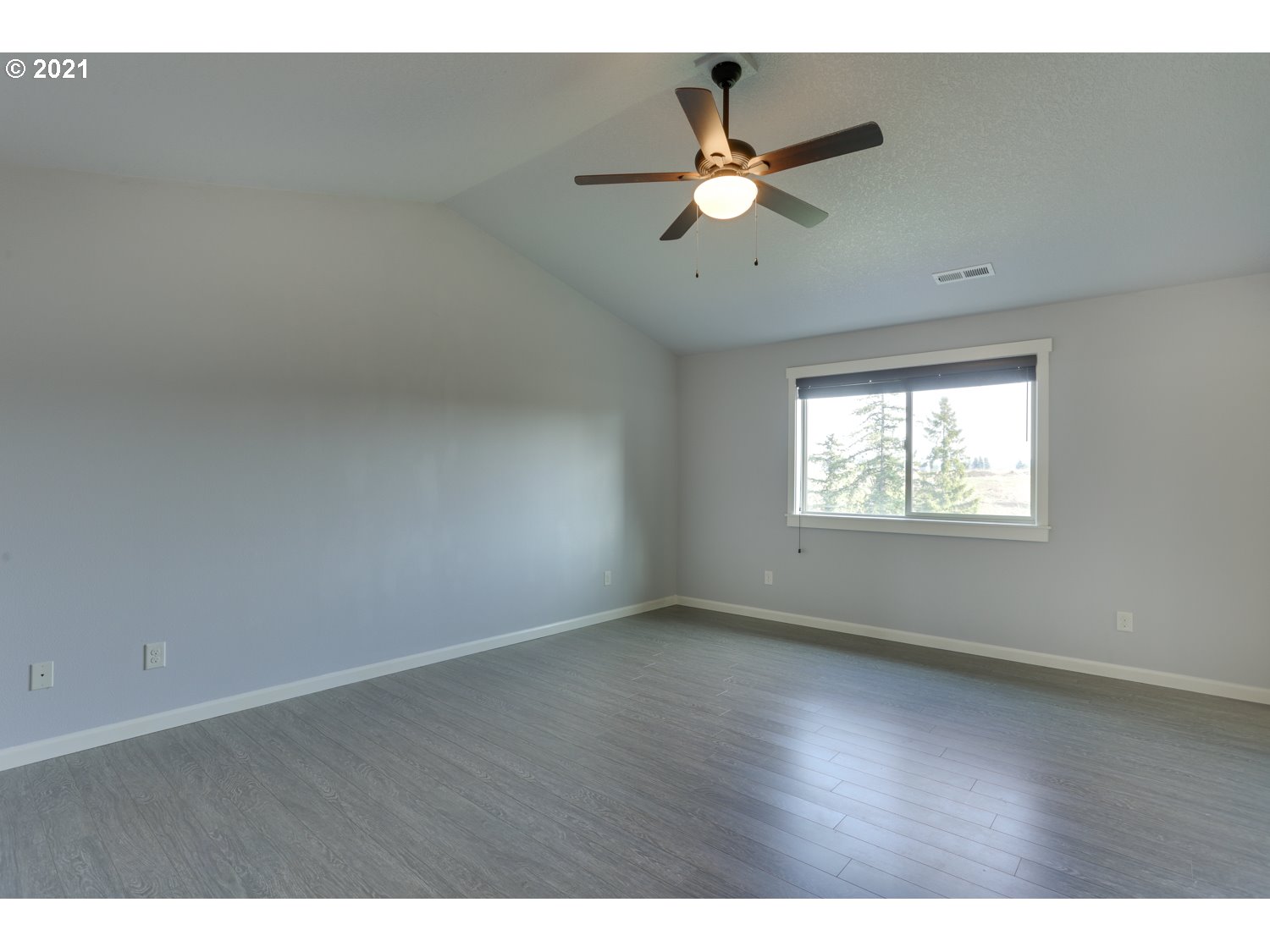 520 North Horns Corner Drive Ridgefield, WA 98642 - Photo 8 of 23 Gallery Image 8
