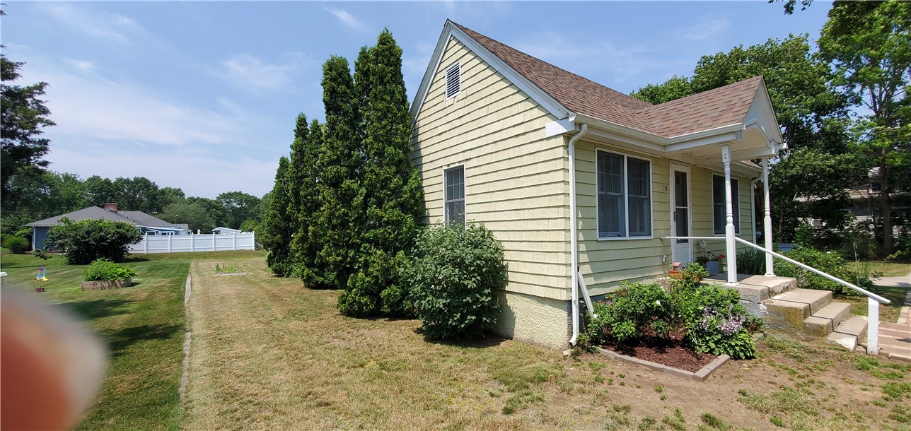 214 Bradford Road Westerly, RI 02808 - Photo 3 of 50 South side of home