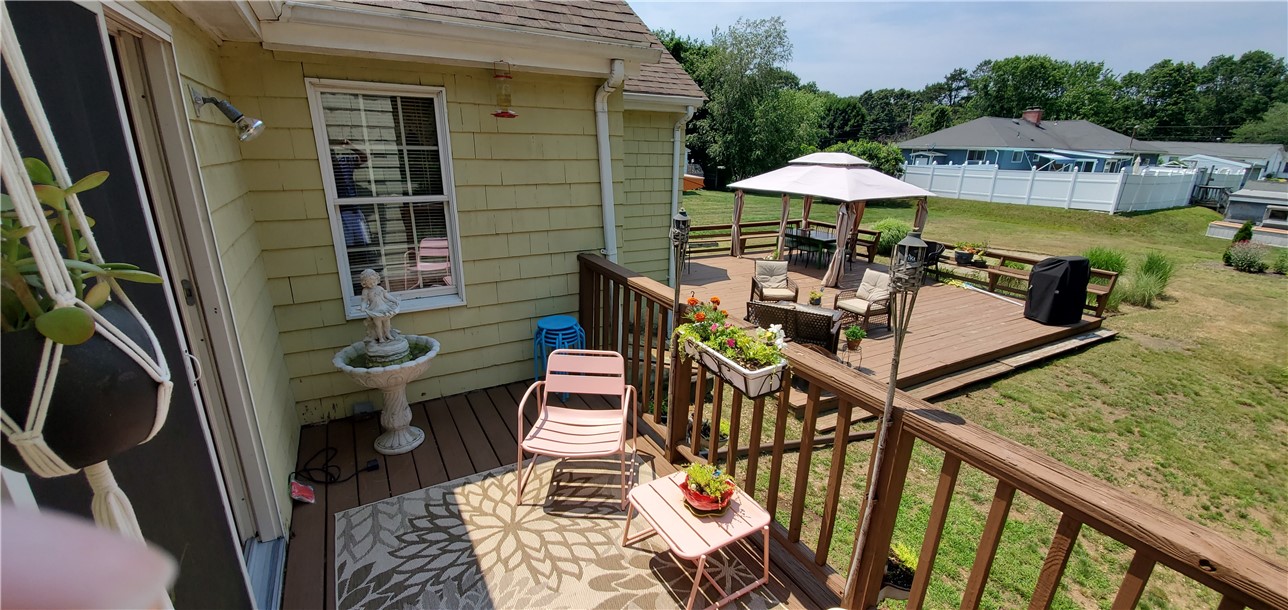 214 Bradford Road Westerly, RI 02808 - Photo 10 of 50 Decks