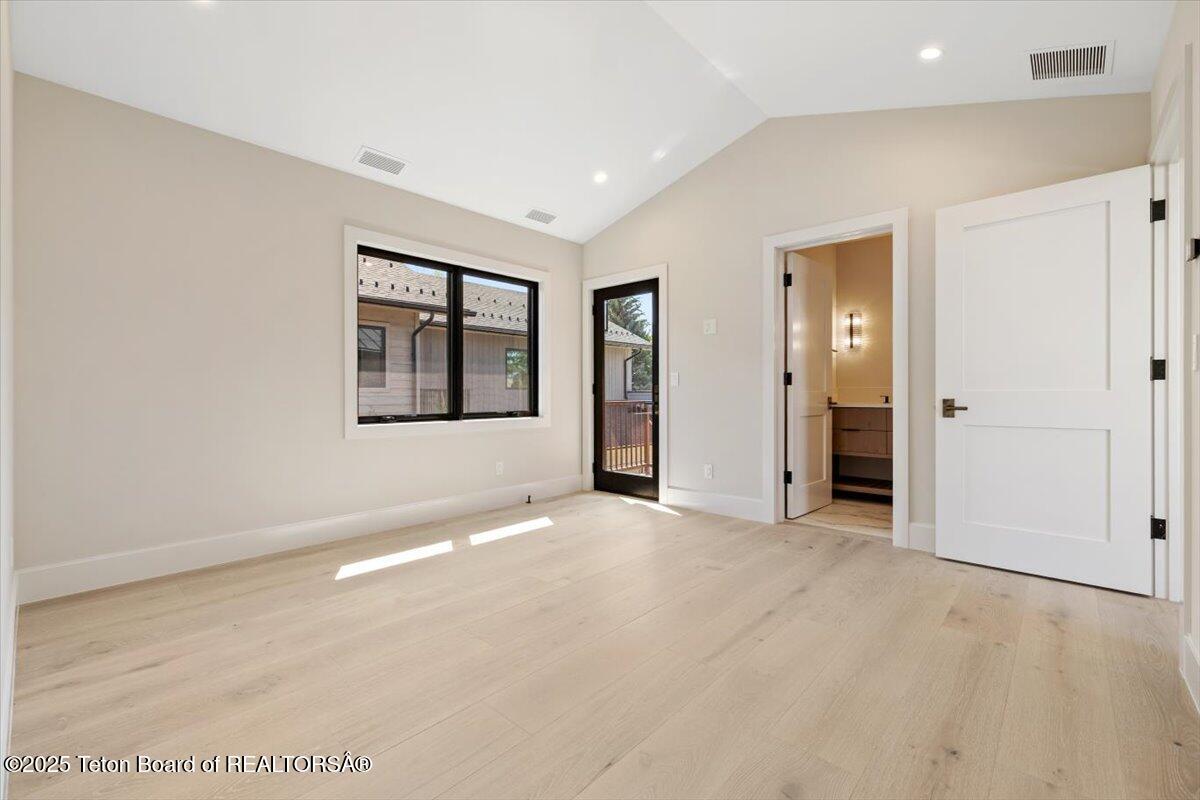 405 Teton Avenue Jackson, WY 83001 - Photo 12 of 41 18-18- 405 Teton Ave