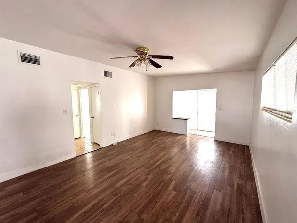 $2,400 | 4303 Anderson Road, Orlando, FL 32812