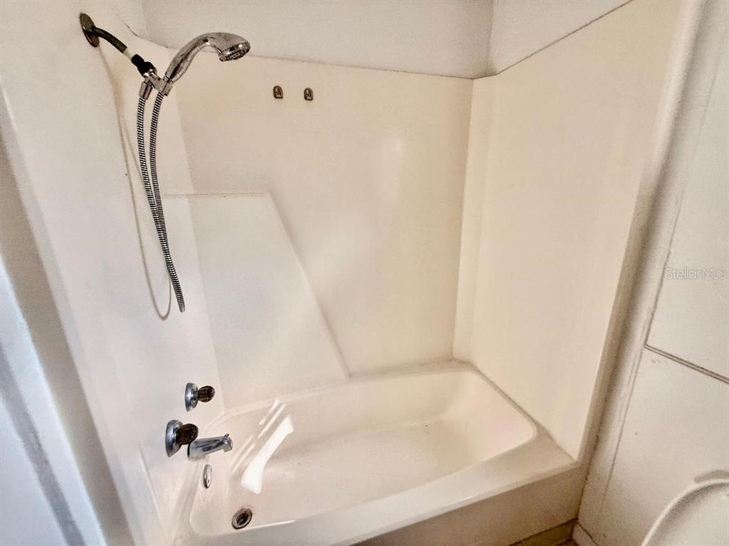 4303 Anderson Road Orlando, FL 32812 - Photo 7 of 14