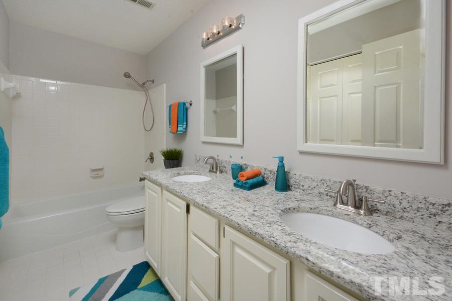 5619 Red Coach Road Durham, NC 27712 - Photo 21 of 30 Hall bathroom