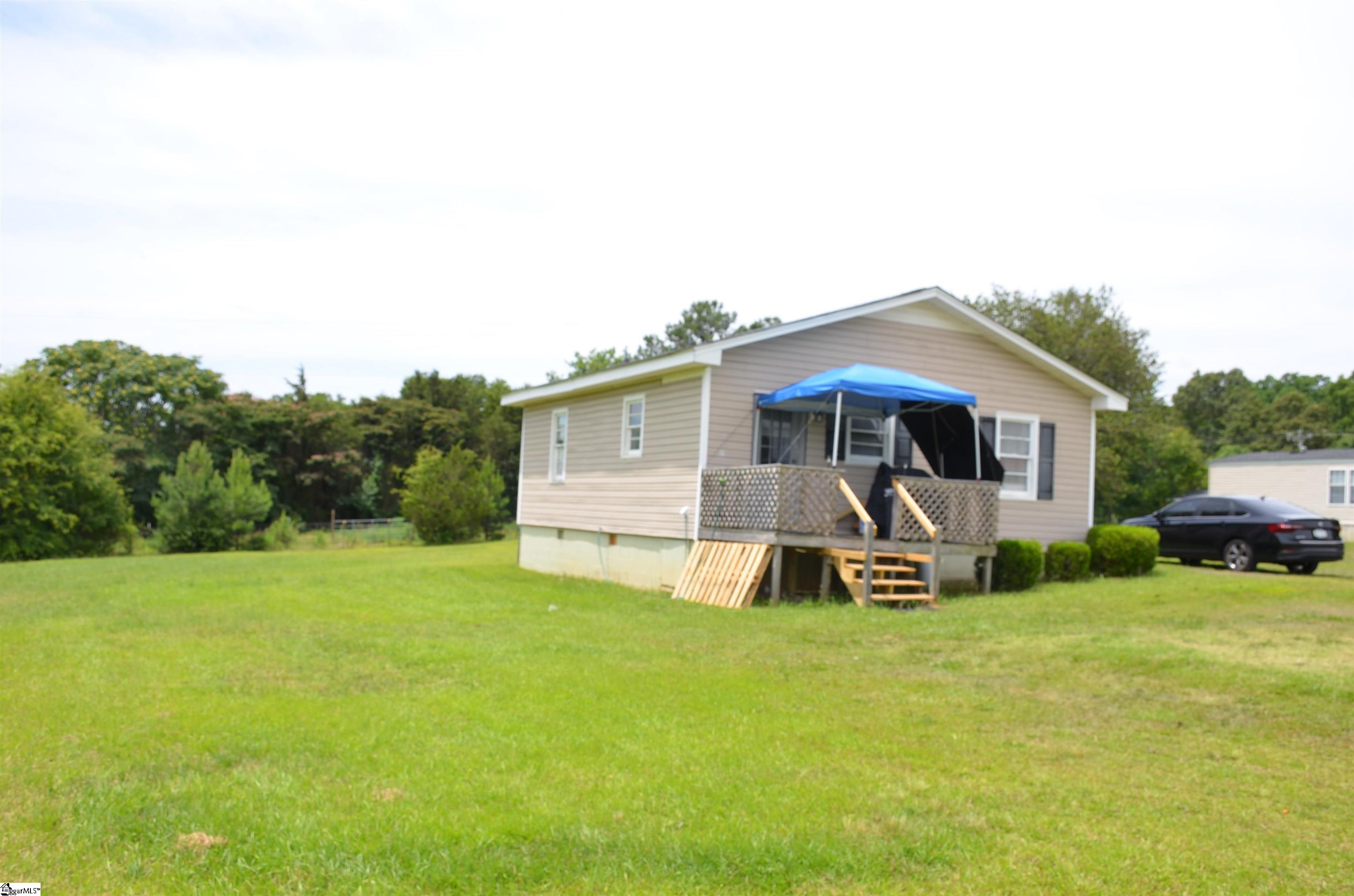 737 Brockman McClimon Road Greer, SC 29651 - Photo 5 of 12