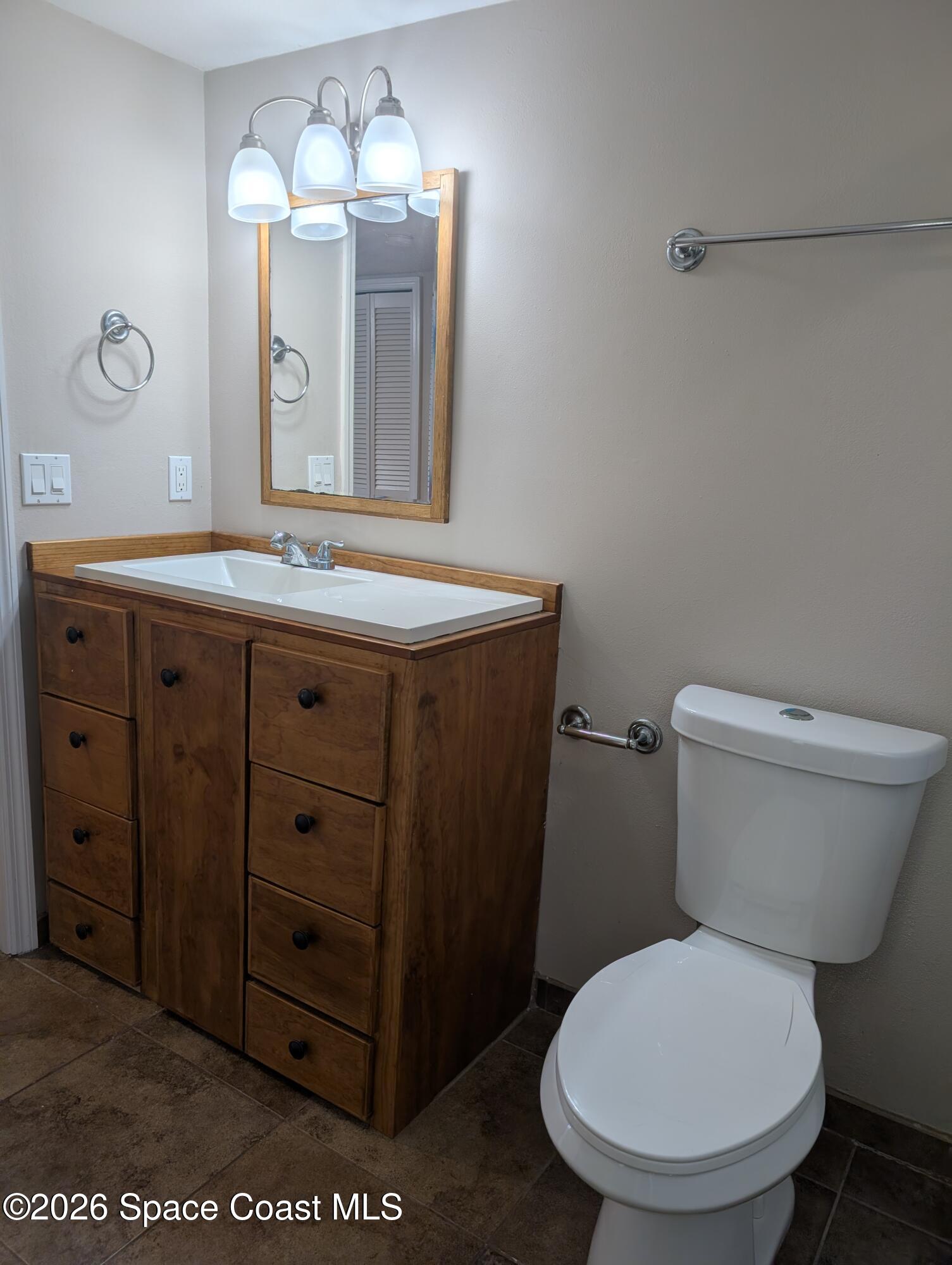 653 Ridge Club Drive, Unit 27 Melbourne, FL 32934 - Photo 9 of 13 PXL_20260104_155118750.MP