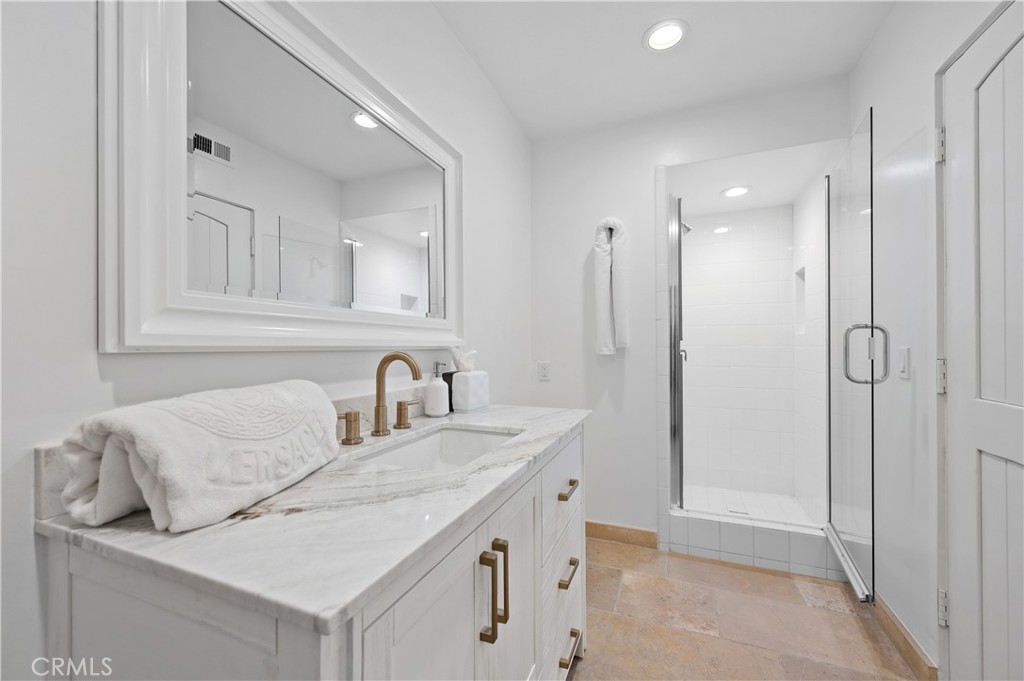 35275 Beach Road Dana Point, CA 92624 - Photo 19 of 46 Main floor full bathroom #1