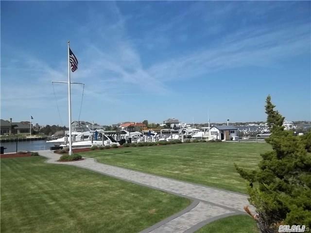 231 Dune Road, Unit 905 Westhampton Beach, NY 11978 - Photo 9 of 24 Front lawn in front of unit
