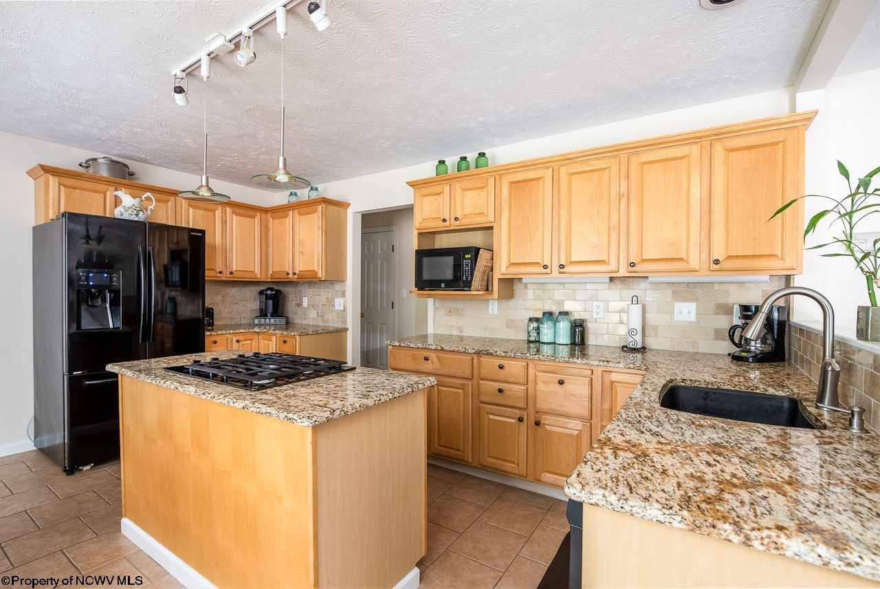 201 Timber Ridge Drive Morgantown, WV 26508 - Photo 5 of 20 Gallery Image 5
