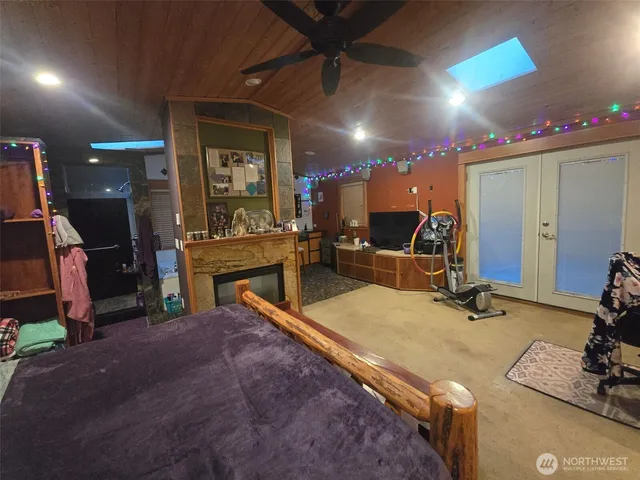 $890,000 | 22407 87th Avenue West, Edmonds, WA 98026