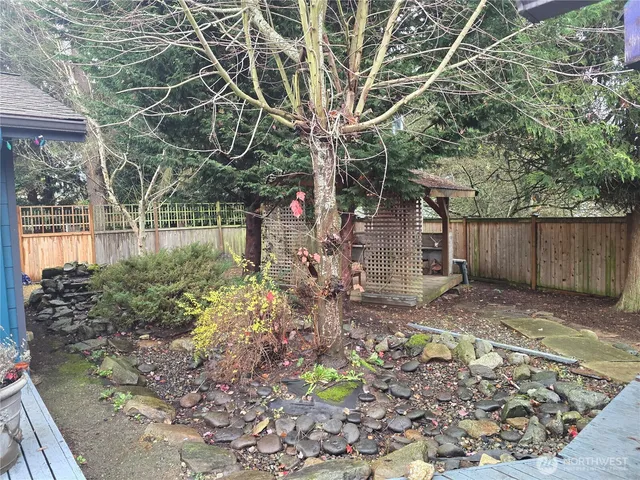 $875,000 | 22407 87th Avenue West, Edmonds, WA 98026