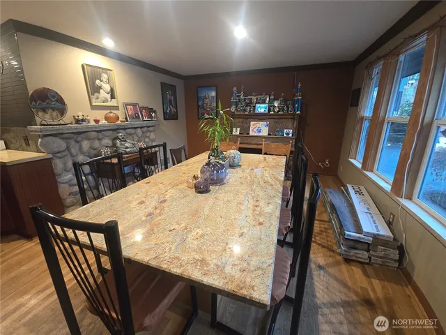 $890,000 | 22407 87th Avenue West, Edmonds, WA 98026