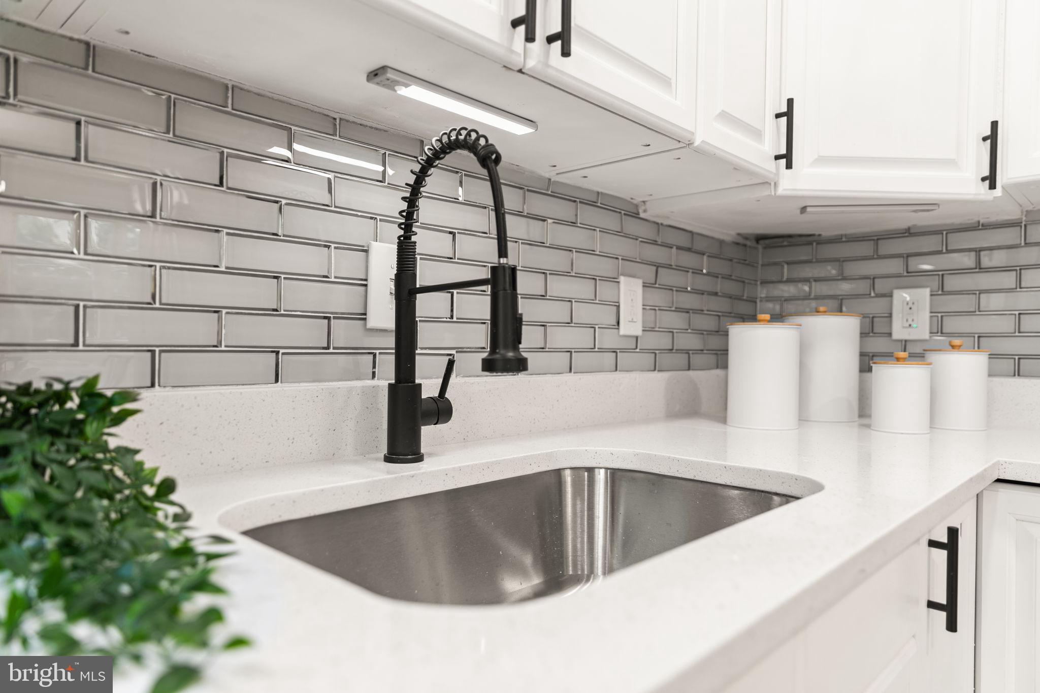 5807 Pimlico Road Baltimore, MD 21209 - Photo 16 of 41