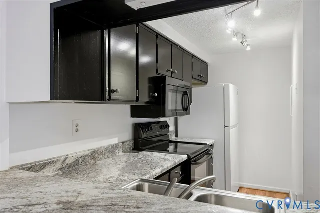 $1,700 | 2440 Stembridge Court, Unit D, Henrico, VA 23238