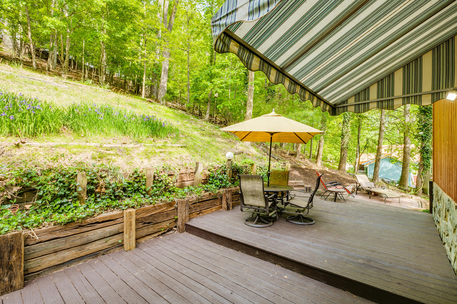 448 Lakeshore Road Bluff City, TN 37618 - Photo 23 of 28 141