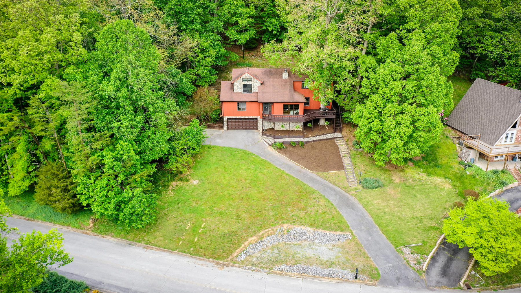448 Lakeshore Road Bluff City, TN 37618 - Photo 28 of 28 002