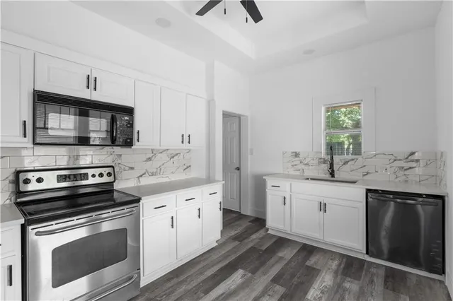 $220,000 | 627 Sumner Avenue, Kansas City, KS 66101