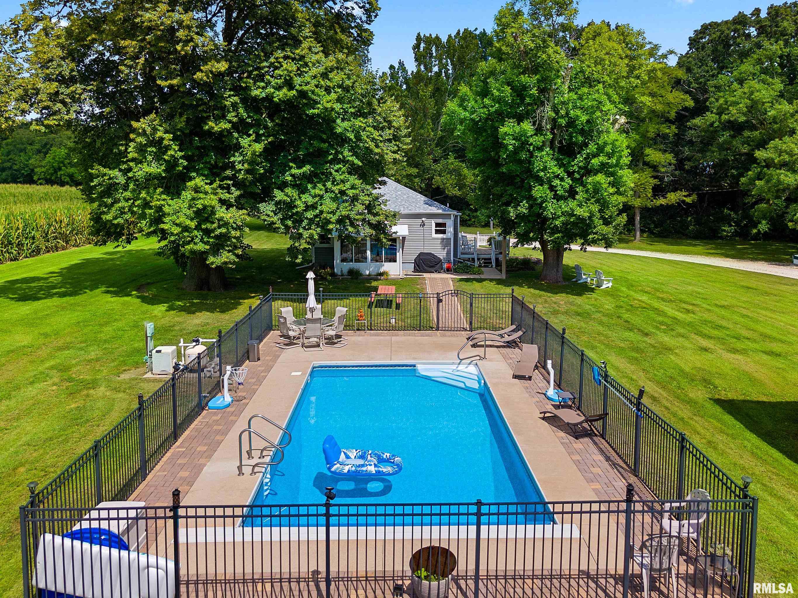 1021 Gale Lake Road East Galesburg, IL 61430 - Photo 30 of 42